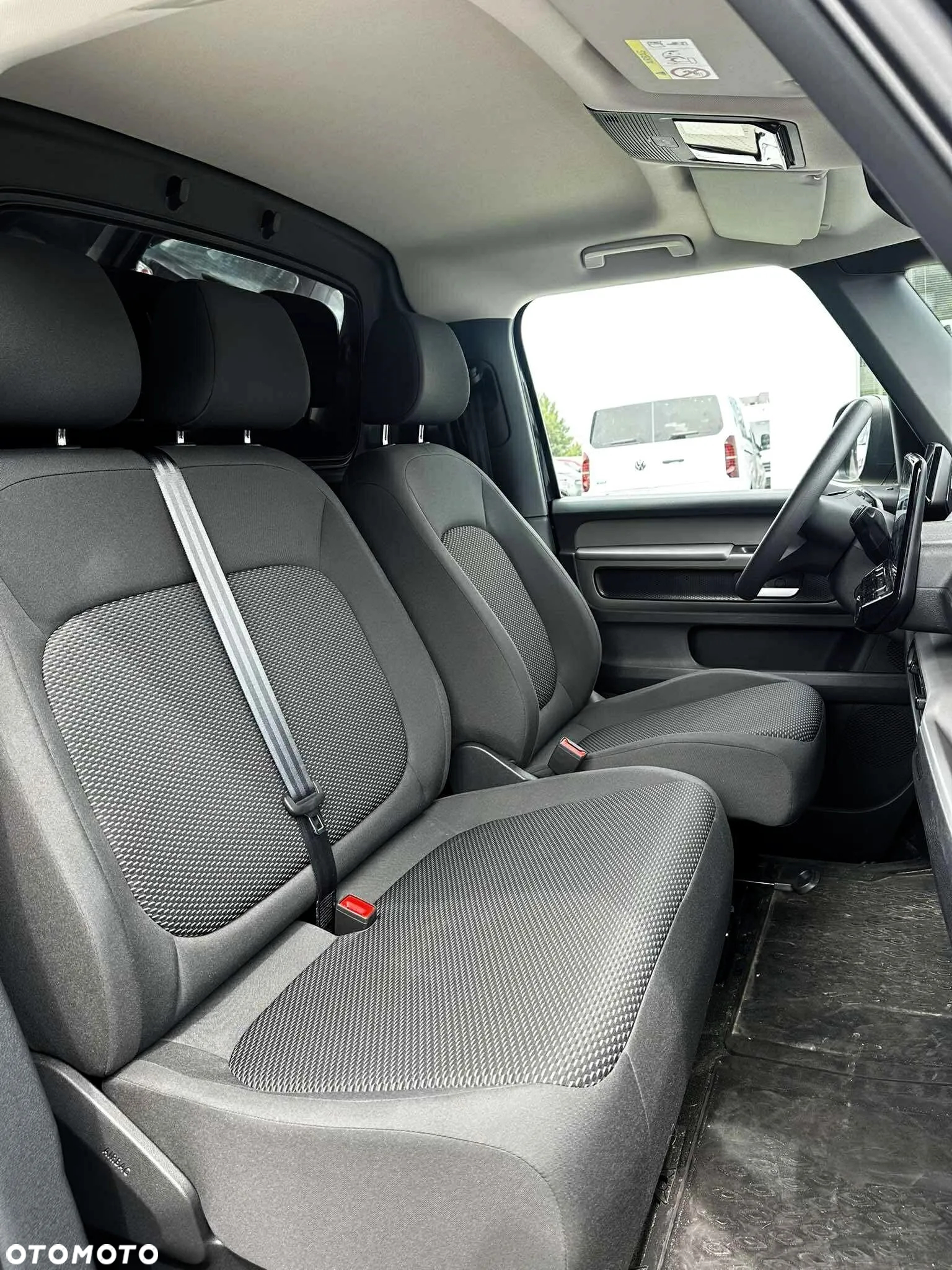 Volkswagen ID BUZZ Cargo - 11