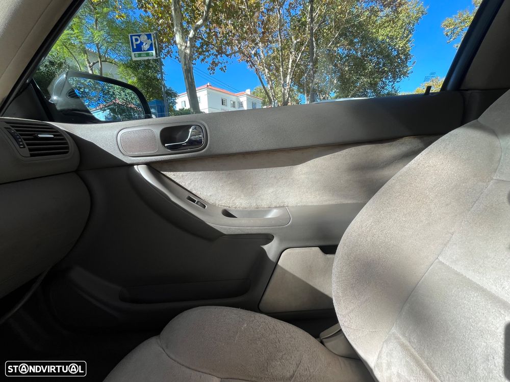 Audi A3 1.6 Attraction - 12