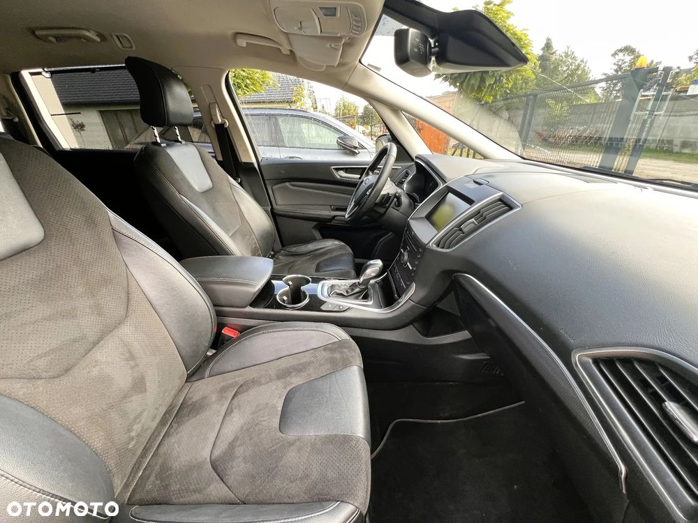 Ford S-Max - 10