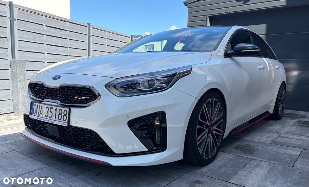 Kia ProCeed - 1