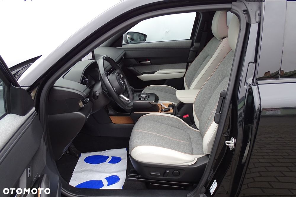 Mazda MX-30 e-SKYACTIV MAKOTO - 21