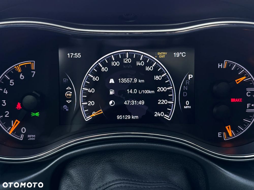 Jeep Grand Cherokee - 11