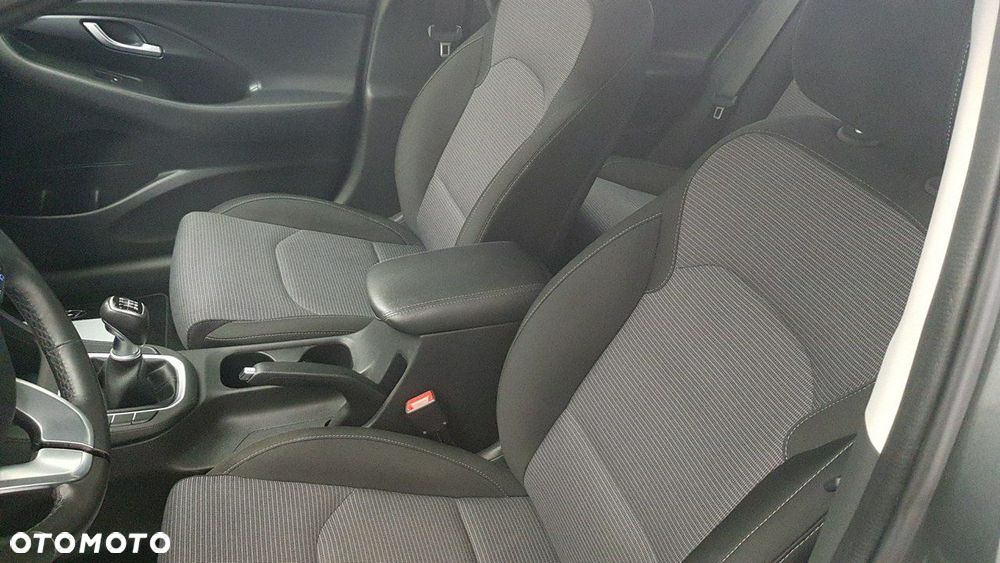 Hyundai i30 - 15