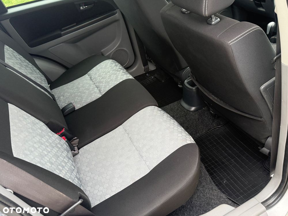 Suzuki SX4 1.6 VVT Automatic 4x2 Style - 21