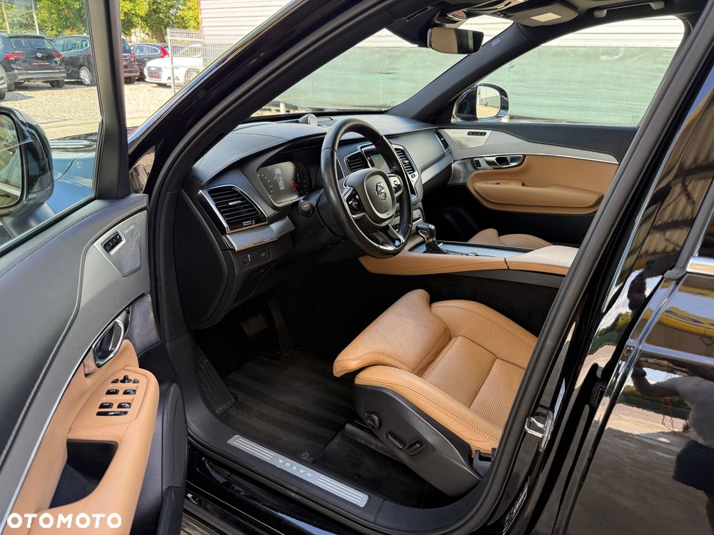 Volvo XC 90 D5 AWD Geartronic Inscription - 23
