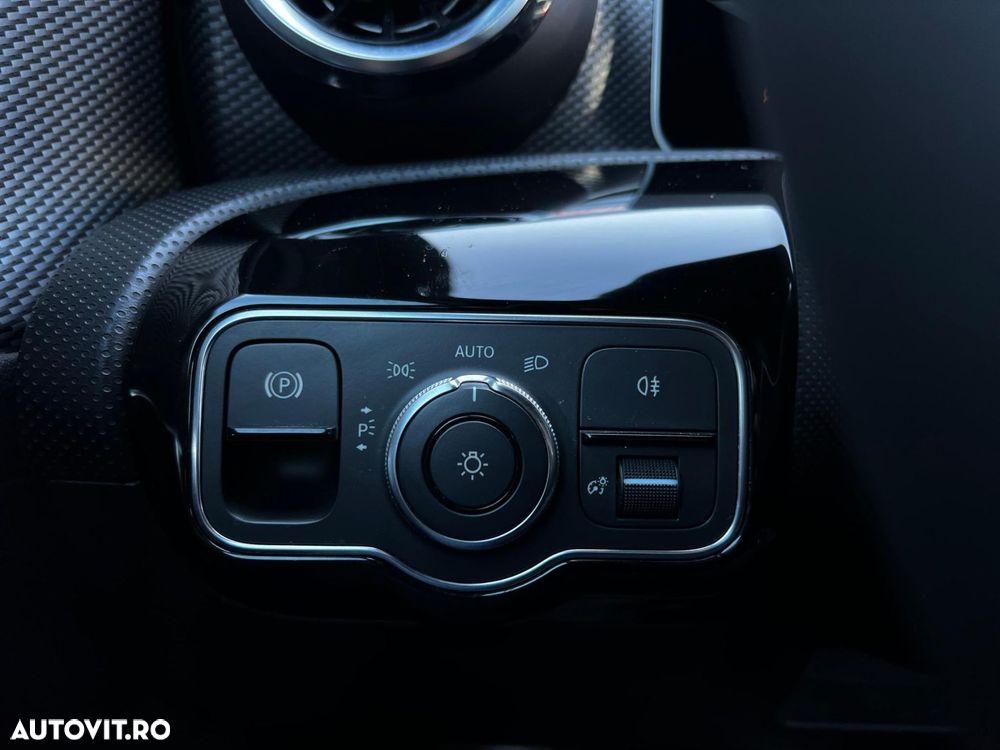 Mercedes-Benz A - 35