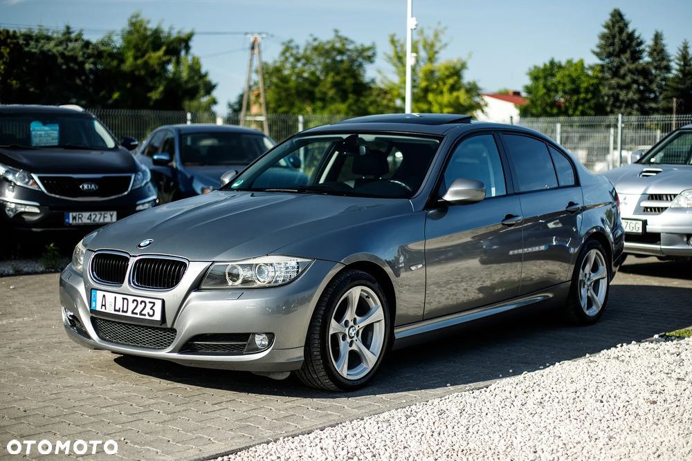 BMW Seria 3 318i Edition Sport - 6