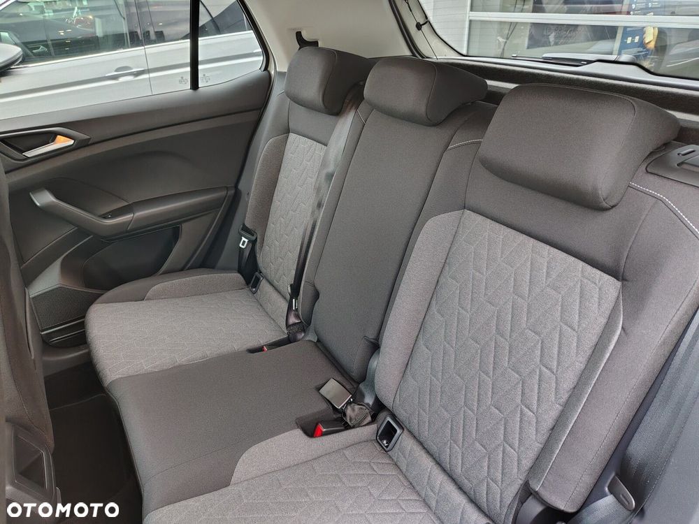 Volkswagen T-Cross - 16