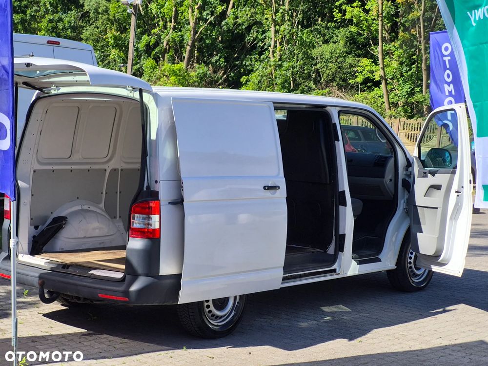 Volkswagen Transporter - 18