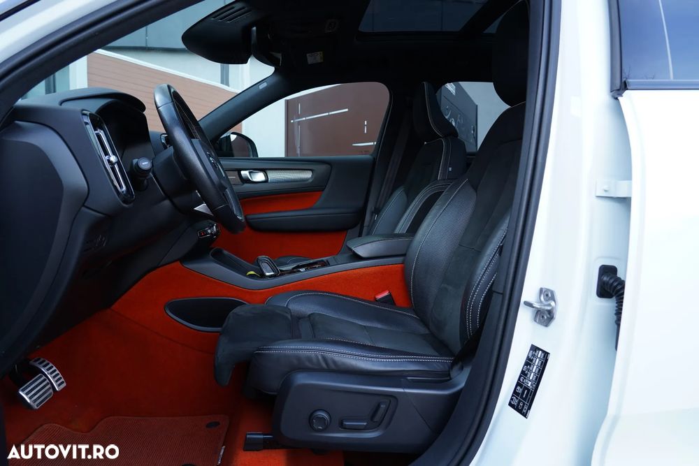 Volvo XC 40 D4 AWD Geartronic R-Design - 8