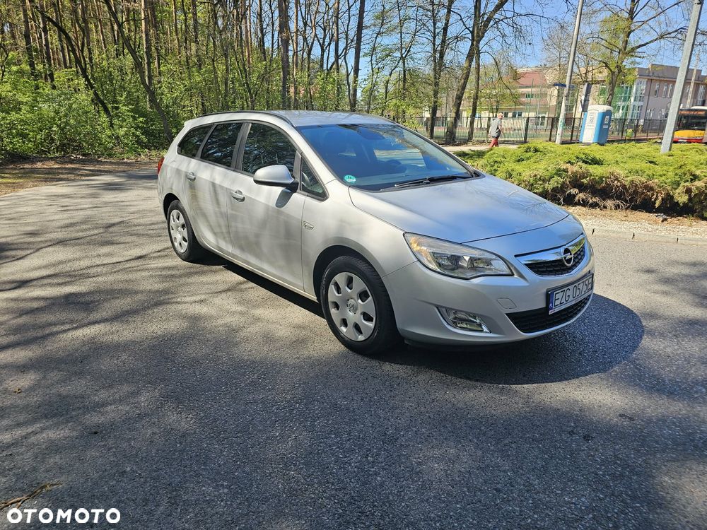 Opel Astra - 1