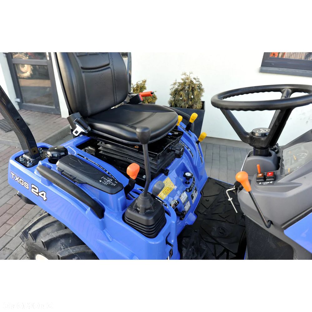 Iseki TXGS24 4x4 23KM - 11