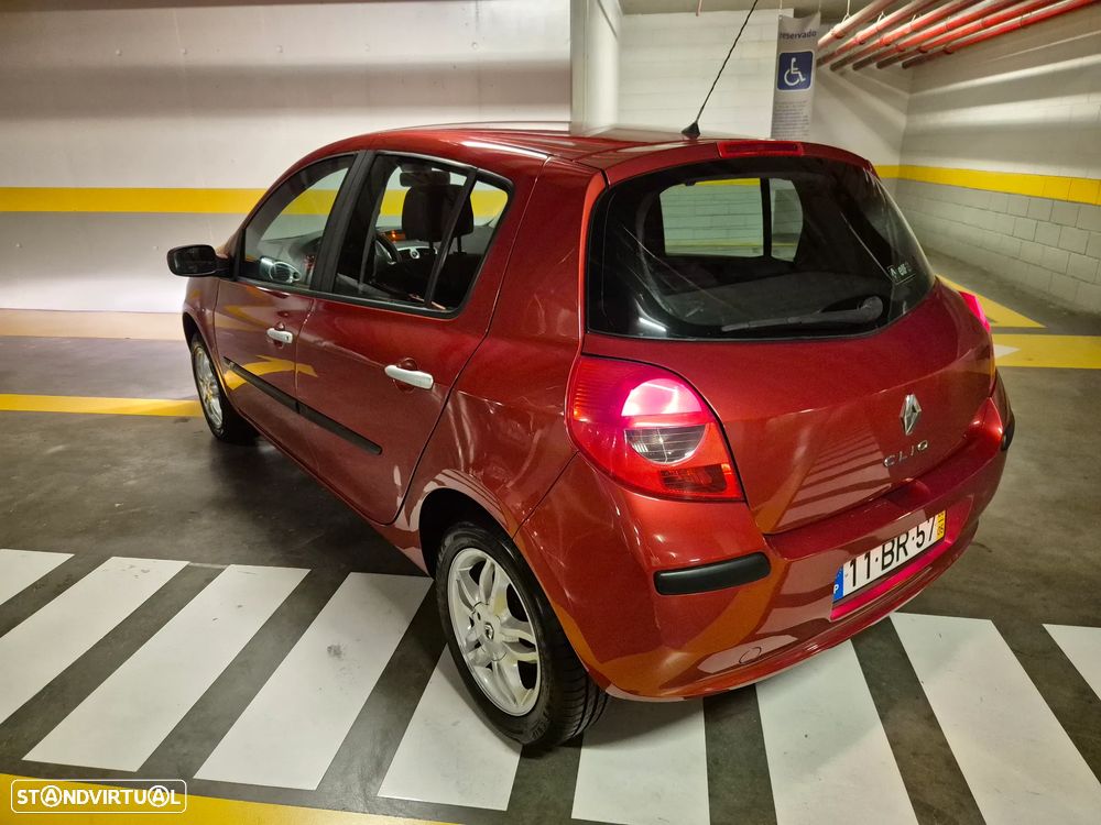 Renault Clio 1.2 16V Dynamique - 18