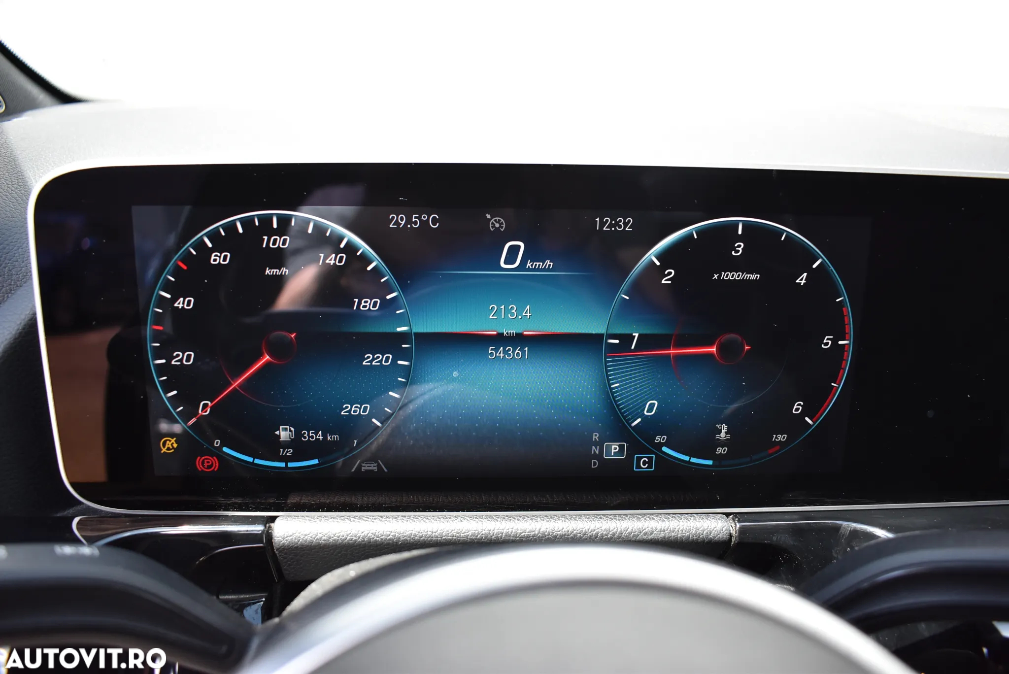 Mercedes-Benz B 180 d - 11