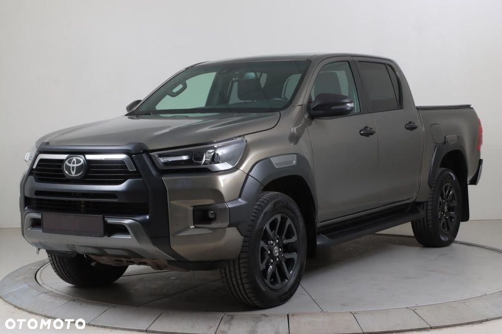 Toyota Hilux 4x4 Double Cab Autm Executive - 2