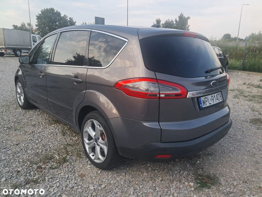 Ford S-Max - 18