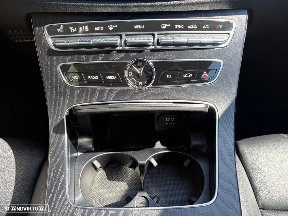 Mercedes-Benz E 220 d Cabrio 4Matic 9G-Tronic AMG Line - 20