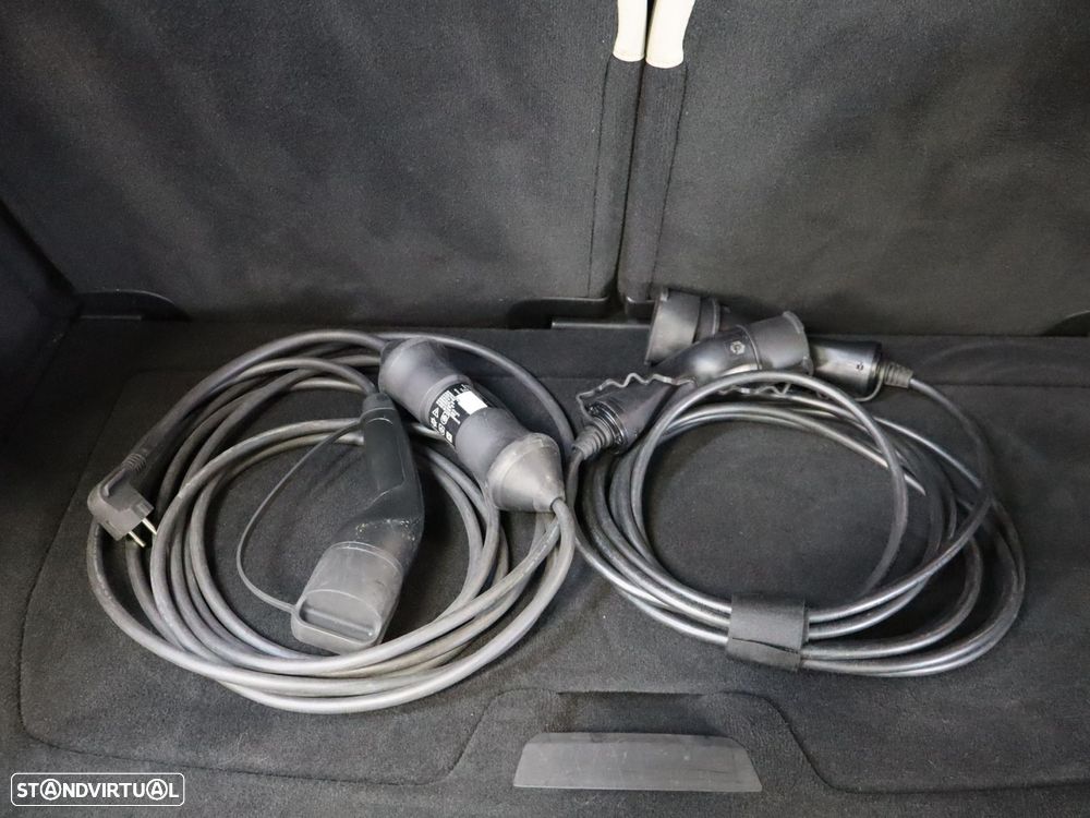 Volvo XC 90 2.0 T8 PHEV Inscription AWD - 9