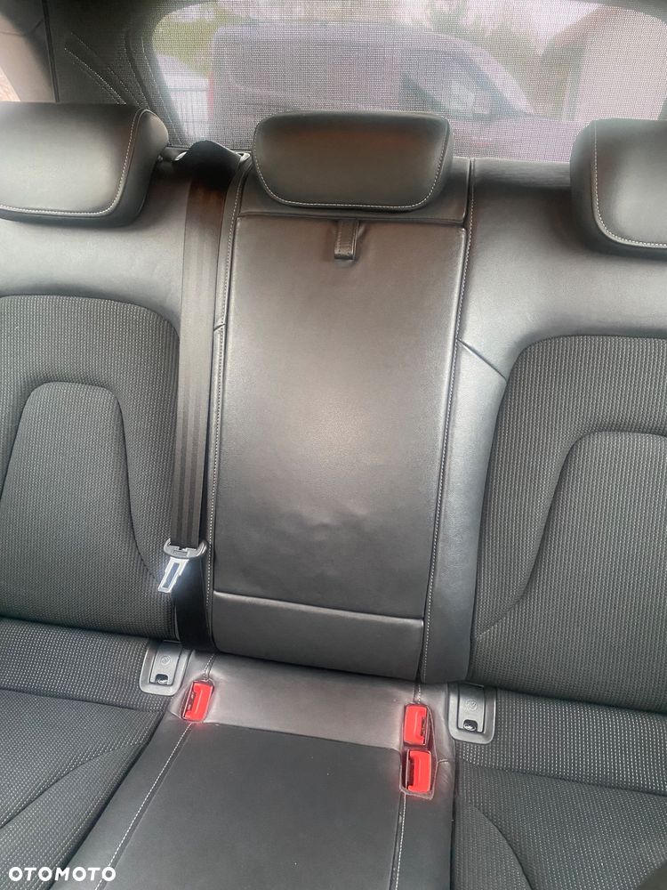 Audi A4 Avant 2.0 TDI DPF Ambition - 8