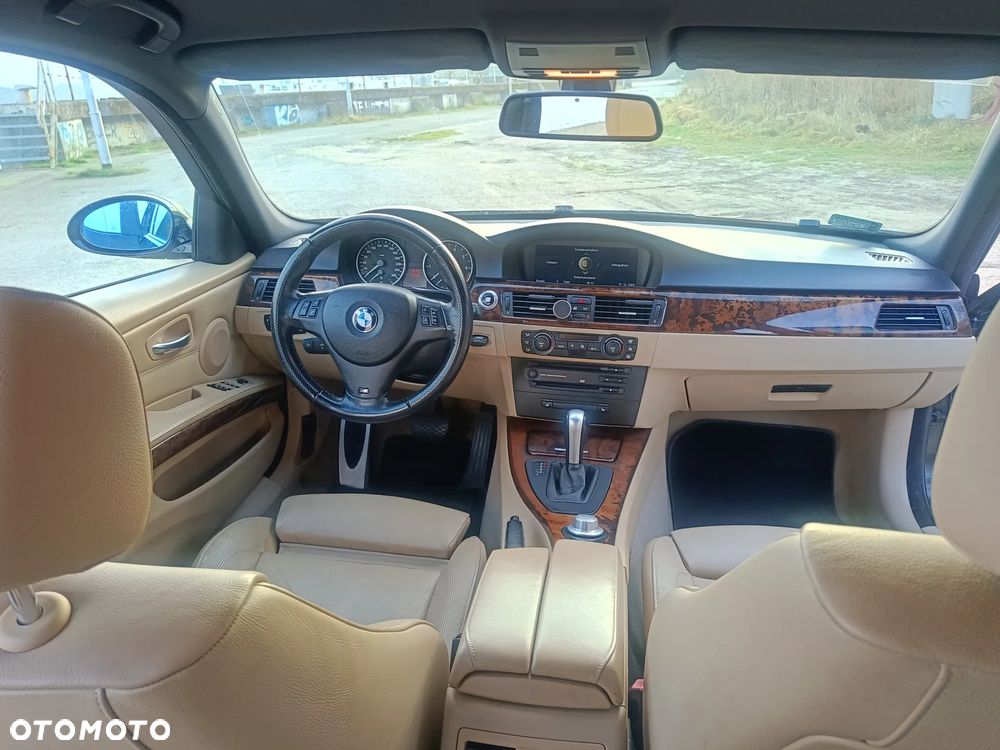 BMW Seria 3 - 12