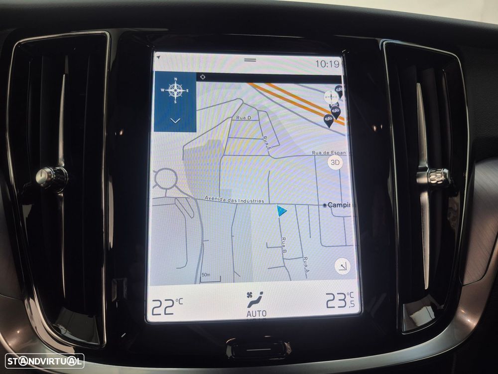 Volvo V60 2.0 B4 Momentum Geartronic - 18