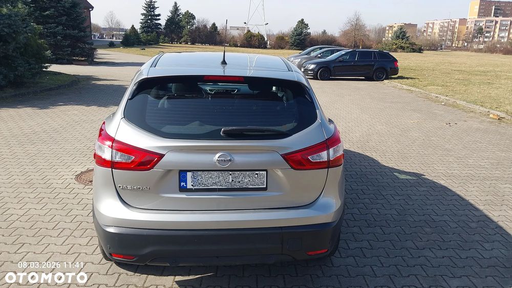 Nissan Qashqai 1.6 Visia - 5