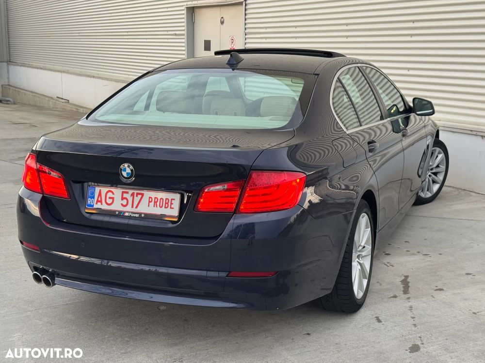 BMW Seria 5 520d Aut. Luxury Line - 25