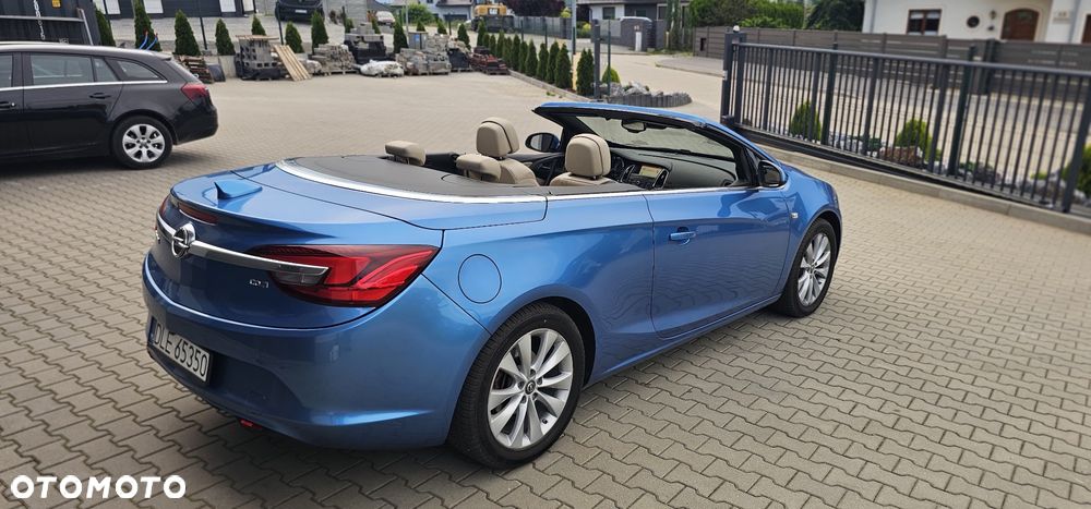 Opel Cascada - 2