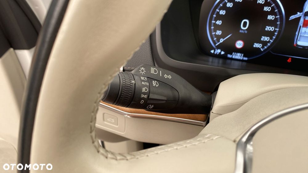 Volvo XC 90 B5 D AWD Inscription - 23