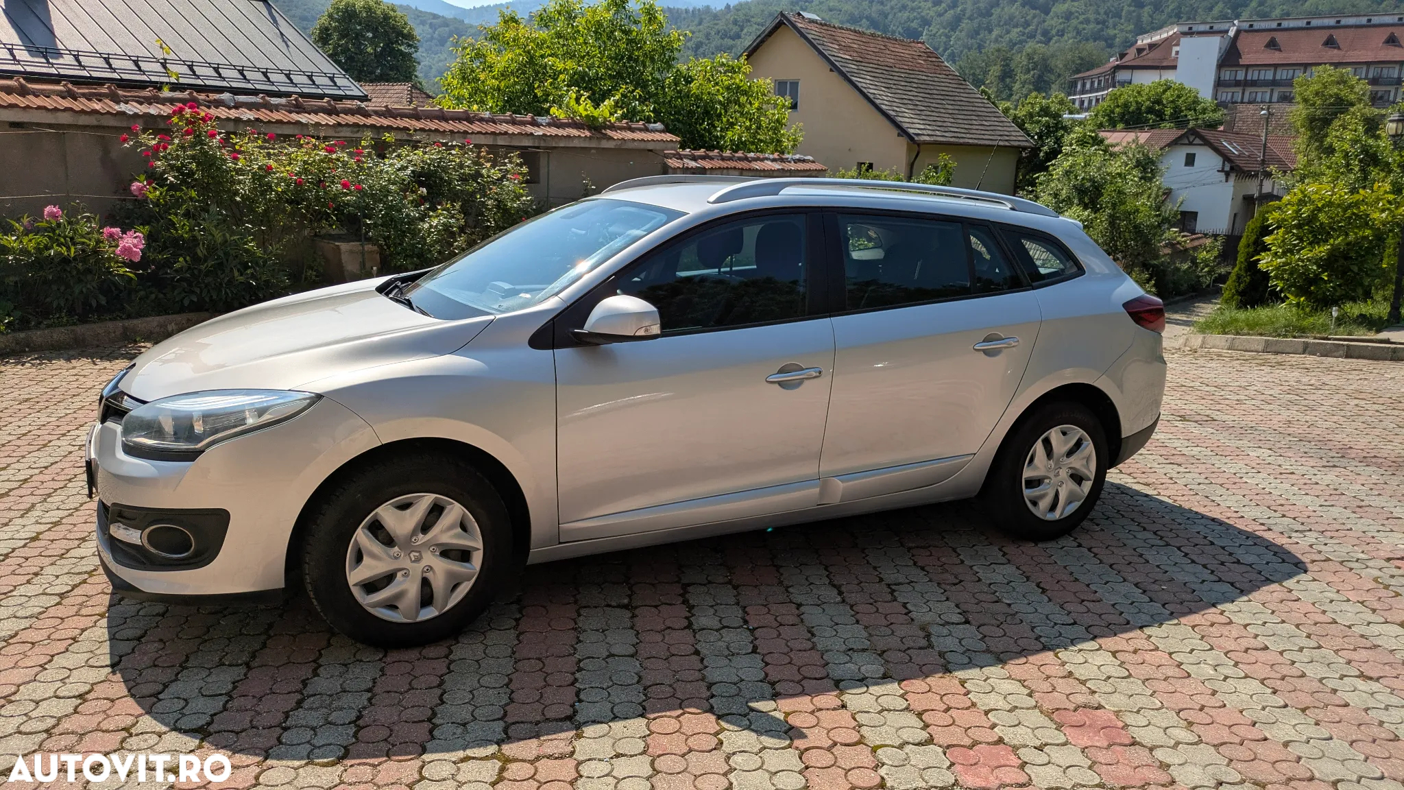 Renault Megane dCi 110 FAP Paris Business - 3