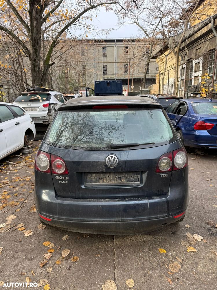 Dezmembrez VW Volkswagen Golf 5 Plus 2006 gri inchis  TDI - 6