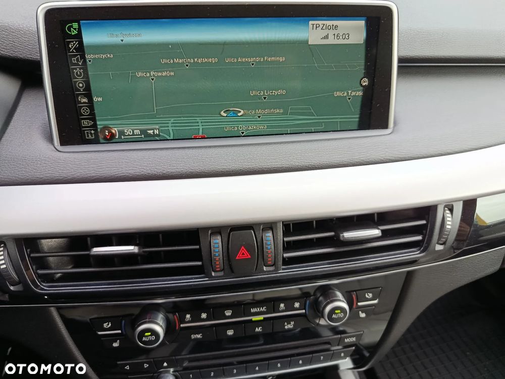 BMW X5 xDrive25d - 26