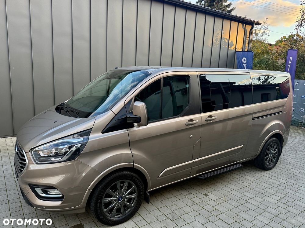 Ford Tourneo Custom - 3
