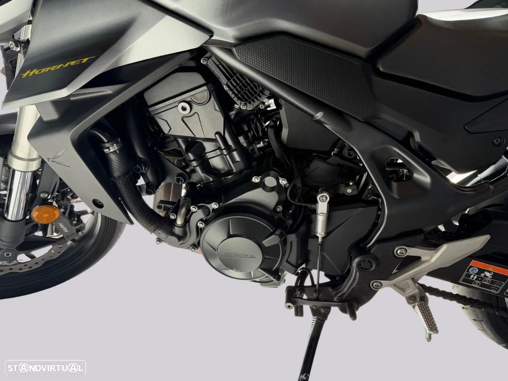 Honda Hornet 750 - 12