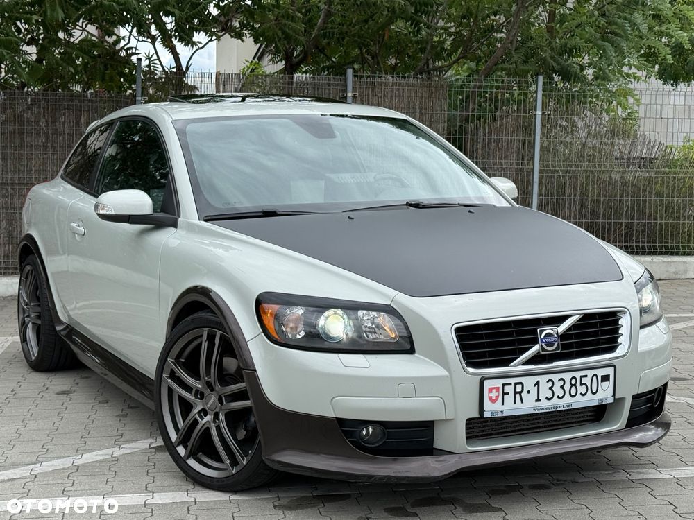 Volvo C30 T5 Momentum - 6