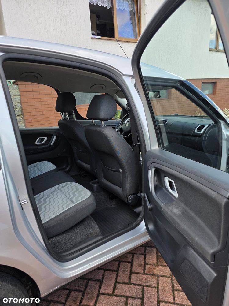 Skoda Roomster 1.4 TDI - 8