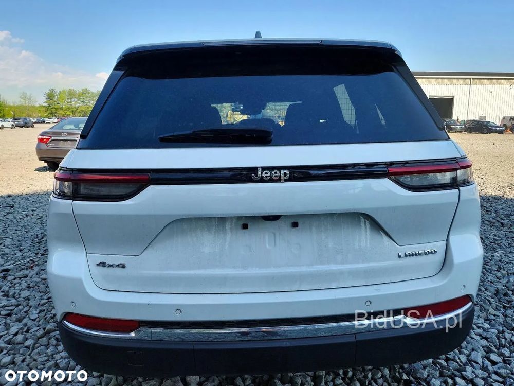 Jeep Grand Cherokee - 8