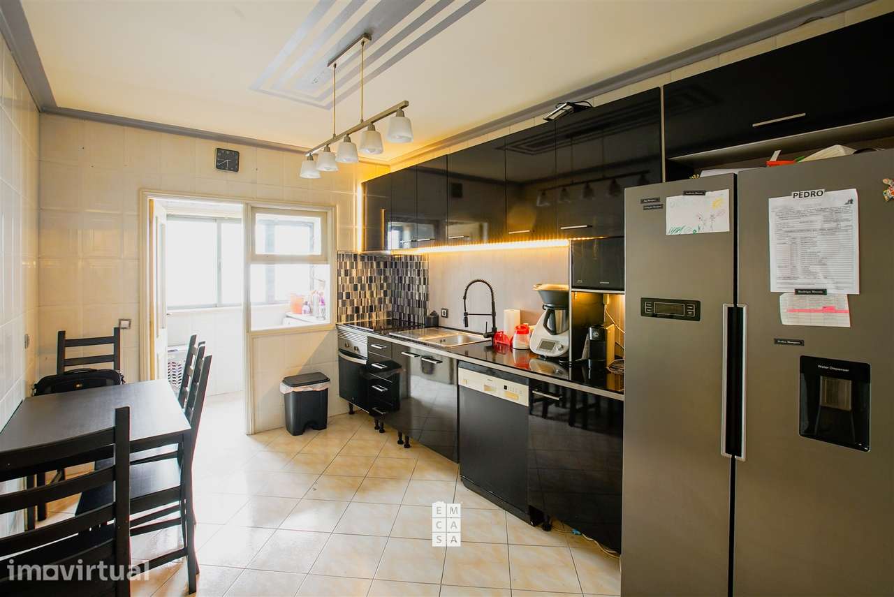 Apartamento T3 Venda em Vilar de Andorinho,Vila Nova de Gaia - Grande imagem: 2/36