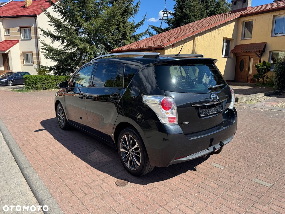 Toyota Verso - 7