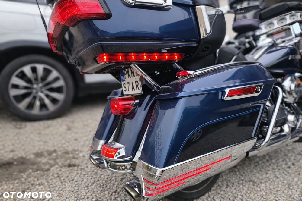 Harley-Davidson Touring Ultra Limited - 6