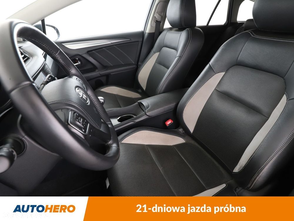 Toyota Avensis 1.8 Prestige - 11