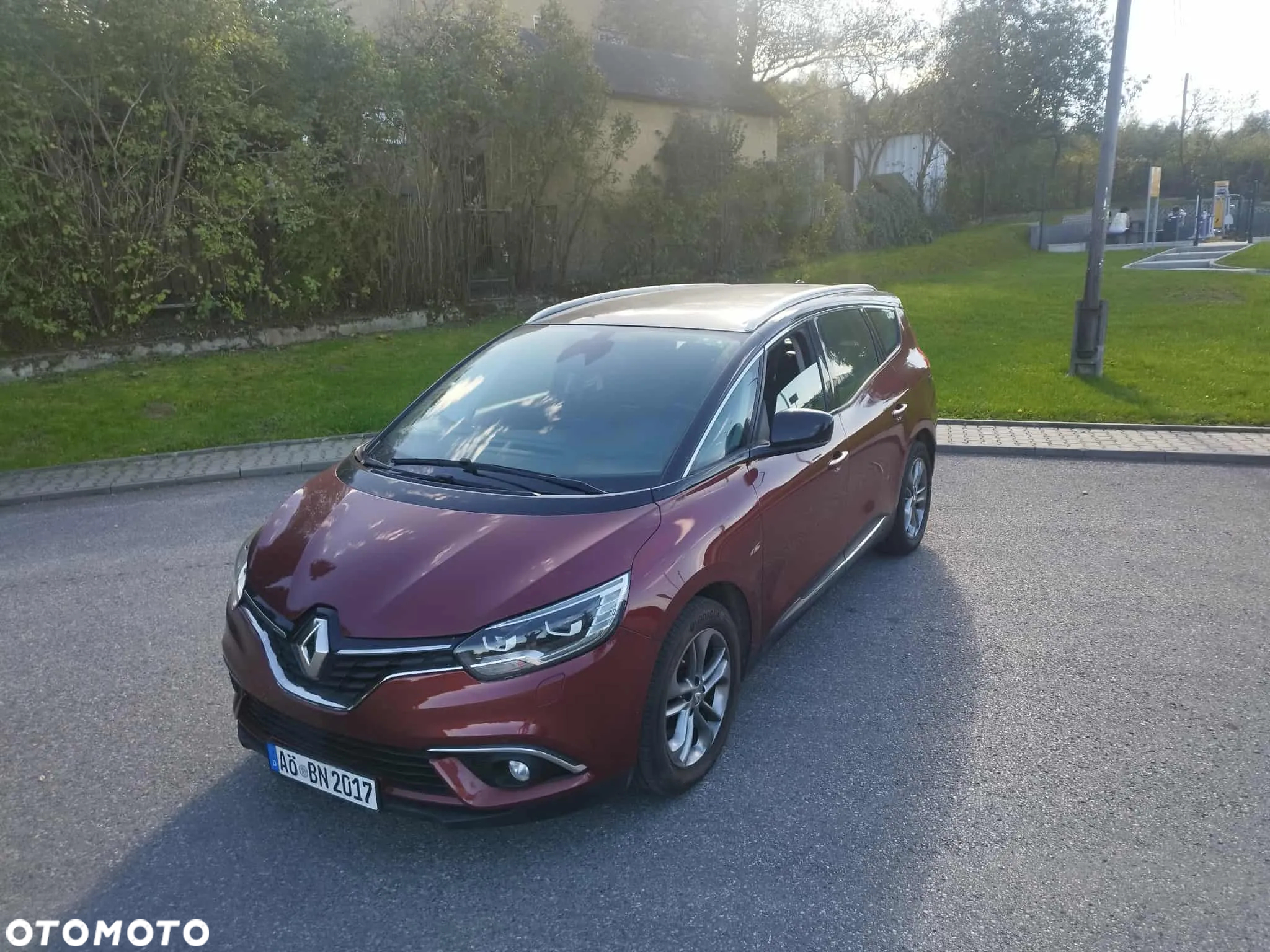Renault Grand Scenic TCe 140 GPF BUSINESS EDITION - 10