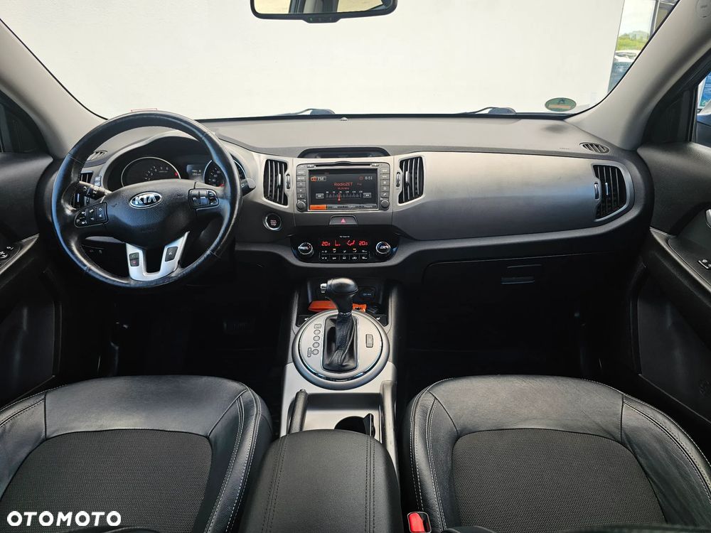 Kia Sportage 2.0 CRDI 4WD Automatik Vision - 13