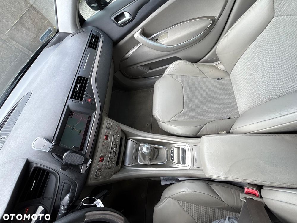Citroën C5 2.0 HDi Exclusive - 31