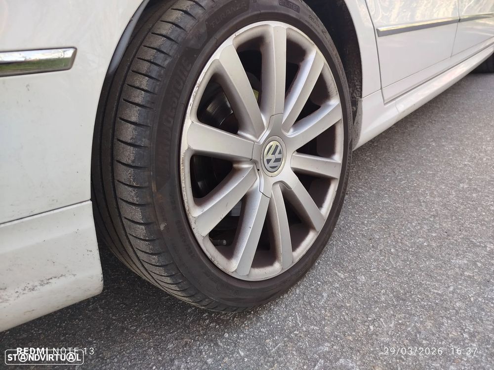 VW Passat 2.0 TDI Sportline R-Line - 10