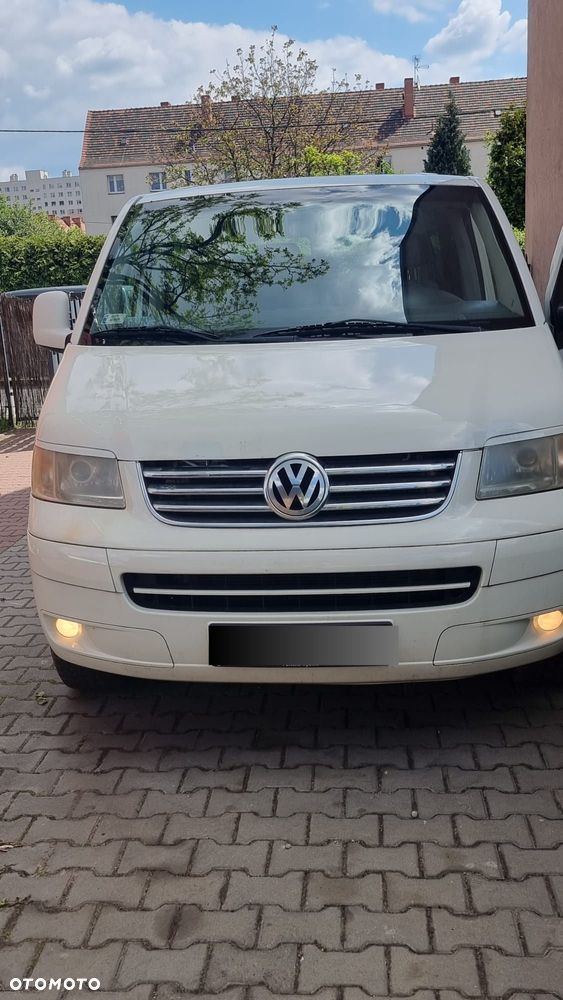 Volkswagen Caravelle L1 Comfortline - 2