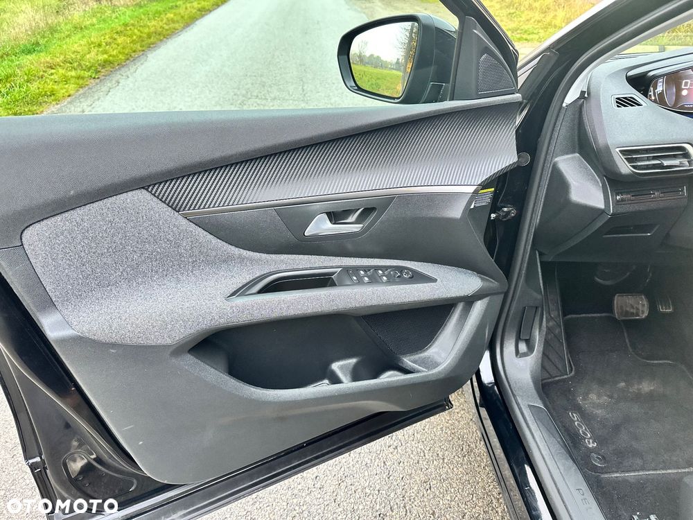 Peugeot 5008 BlueHDI 130 EAT8 Active Pack - 16