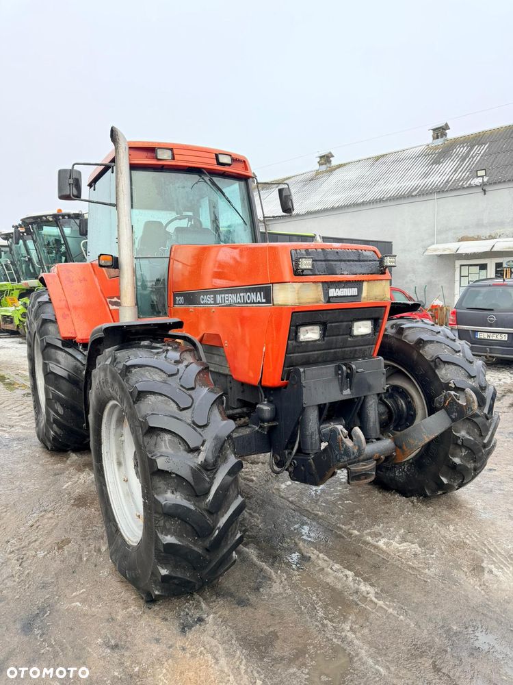 Case IH Magnum 7130 - 4