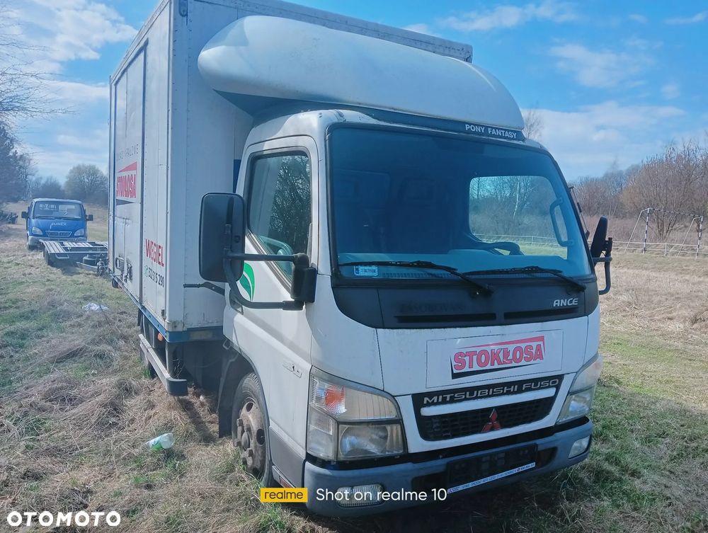 Mitsubishi Canter - 1