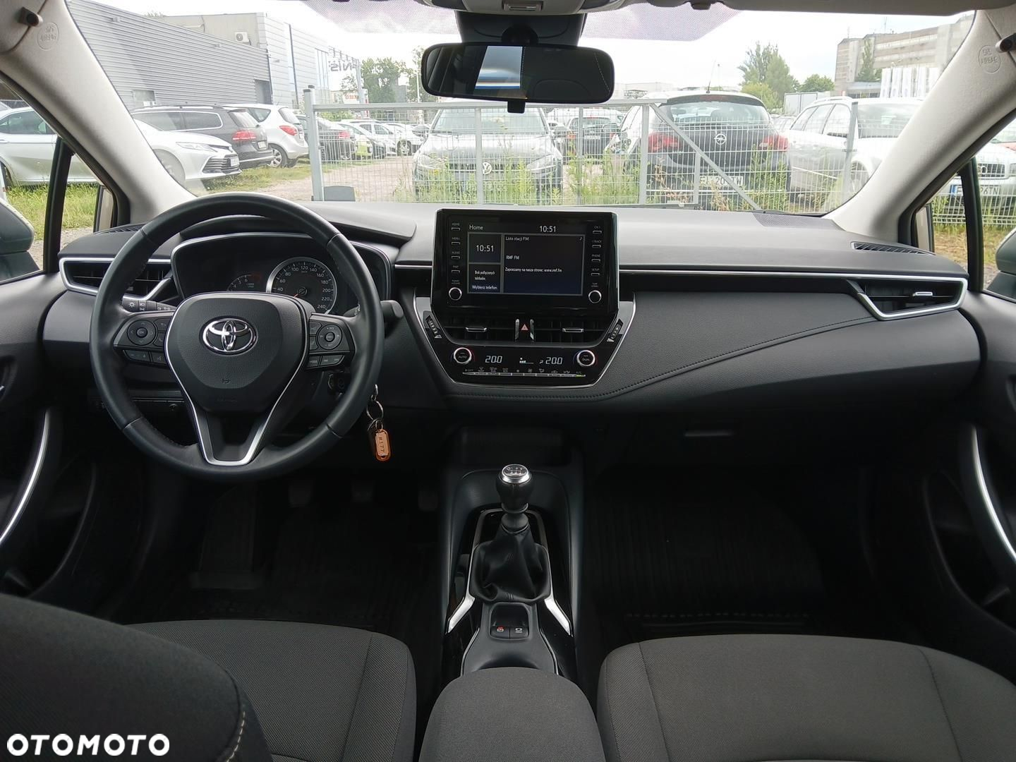 Toyota Corolla - 18